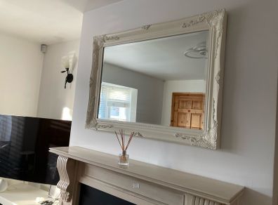 wall mirror
