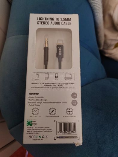 Lightning to 3.5 audio