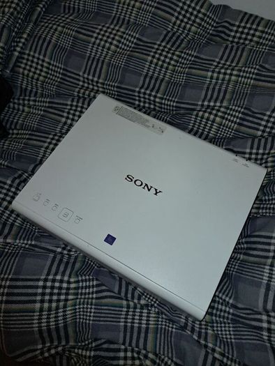 Sony Vpl-cx235