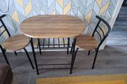 table and chairs