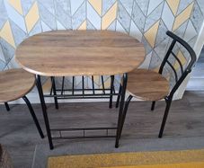 table and chairs