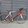 Giant defy road bike Image 3