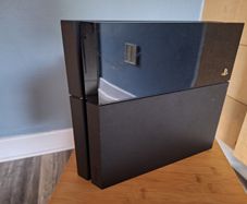 Broken PS4
