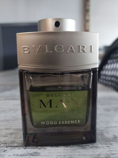 Bvlgari wood essence perfume