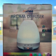 Aroma Diffuser with Essential Oils NEW Boxed