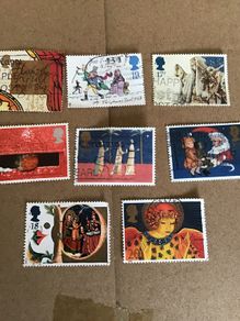 8 British Christmas stamps