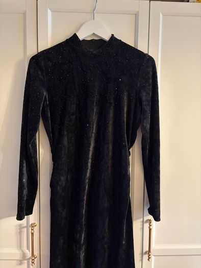 Beautiful elegant Hallhuber dress, very festive