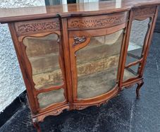Vintage Velvet lined Display Cabinet Antique vintage Edwardian Mahogany Serpentine glass bow fronted display cabinet