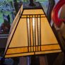 Tiffany style table lamp Image 3