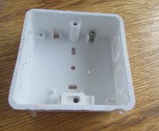 25 mm One Gang Plastic Flush Box for Sale