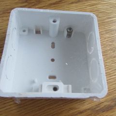 25 mm One Gang Plastic Flush Box for Sale