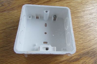25 mm One Gang Plastic Flush Box for Sale