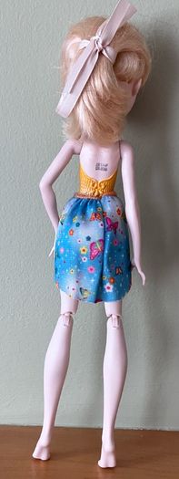 Ever After High Apple White Doll