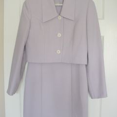 Size 10 - A Fully Lined 2 Piece Suit - Jacket and Dress - Read Carefully - E