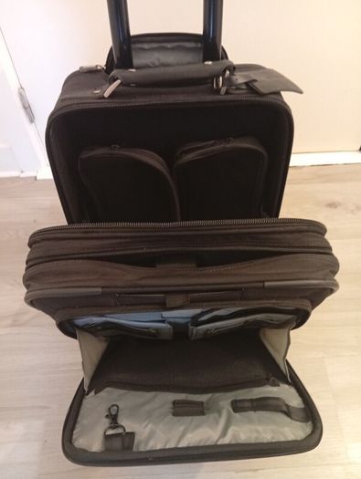 New Travel Business Language in the wheels