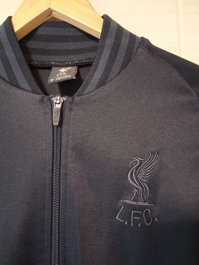 Liverpool Track Top. Official LFC Merch. Boys Girls Age 9 To 10 Years. Collect In Dublin Or Receive Via Post.