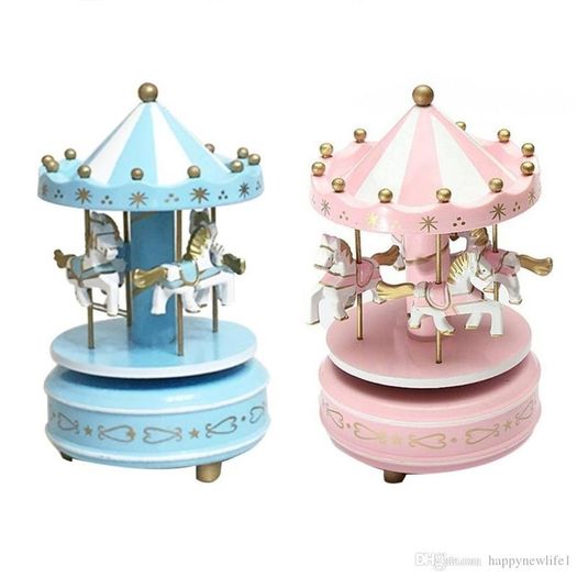 Brand New Music Box Wooden Carousel 4 Horse Mechanical Merry-Go-Round Wind-Up