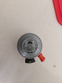 Gas regulator