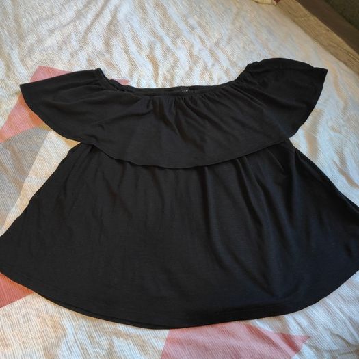 Black Open Shoulders Flare Top, size 12, NEW LOOK