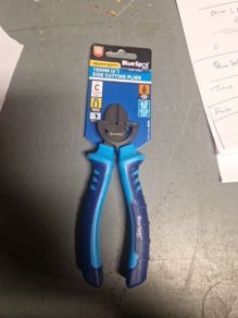 plier