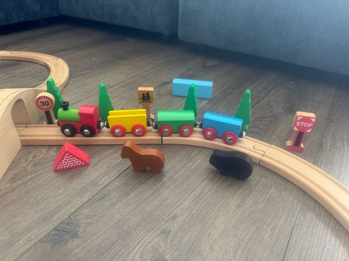 Wooden Toy Train Set, track, animals, train - free postage