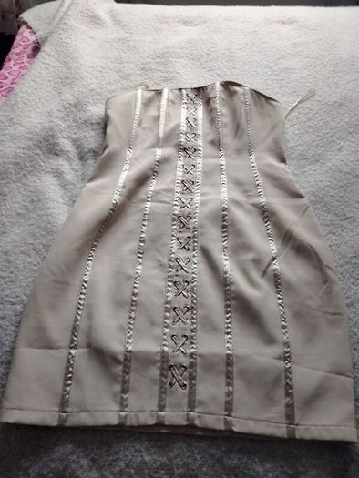 Boohoo dress