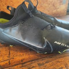 nike air zoom size 4