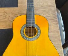 Enore Nylon String Guitar
