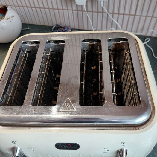 breville toaster