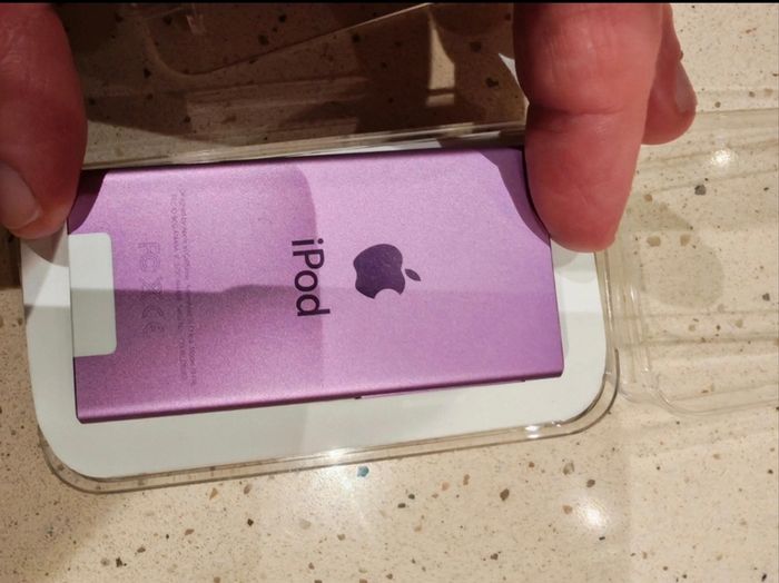 iPod Nano 7th Gen, 16GB