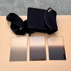 Lee set of 3 filters and Lee Field pouch