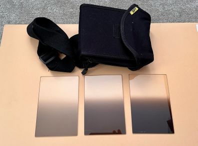 Lee set of 3 filters and Lee Field pouch