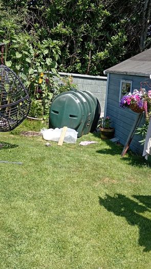 Diesel  kero. tank. 1000 lt  free to take away in very good condition