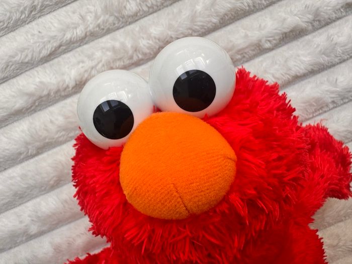 Elmo Sesame Street Hasbro Plush Doll Toy Talks 32443/32442 approx. 25 cm. 2010 Used Please see photos