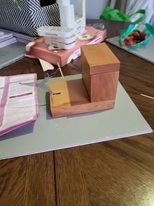 Toothpick dispenser