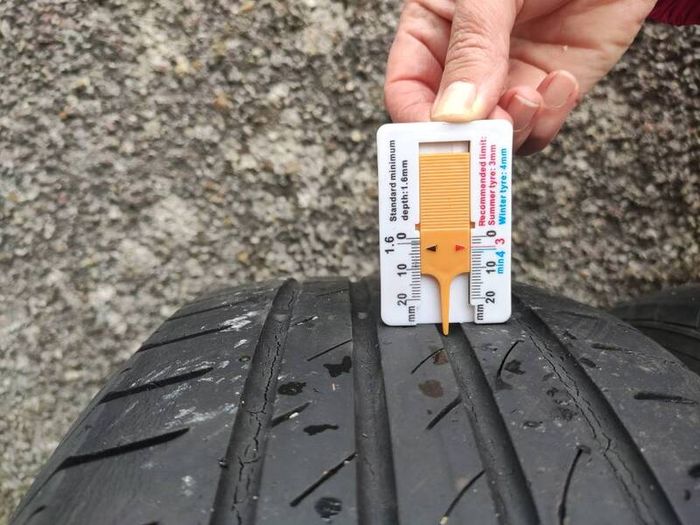 225/60 R17 Tyres 2x Nexen N'Blue HD Plus