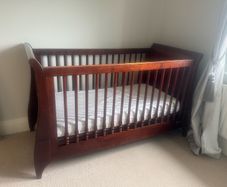 Mamas and Papas Cot/Toddler Bed & matching changing table