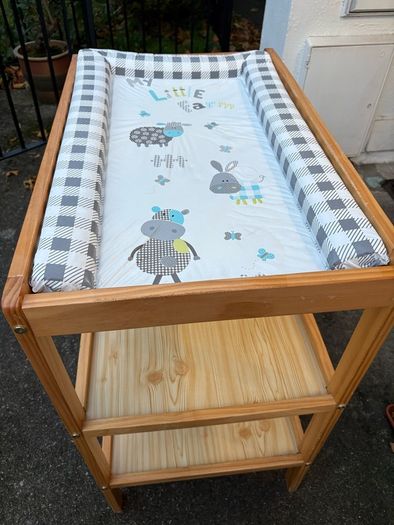 Changing Table