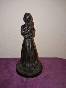 Jeanne Rynhart  "Mother and child" limited edition statue