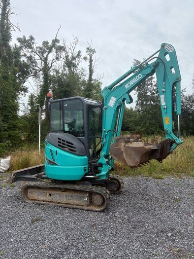 Mini digger