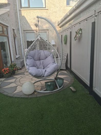 Egg Chair with cushion