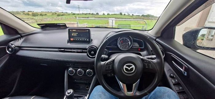 Mazda demio 2016