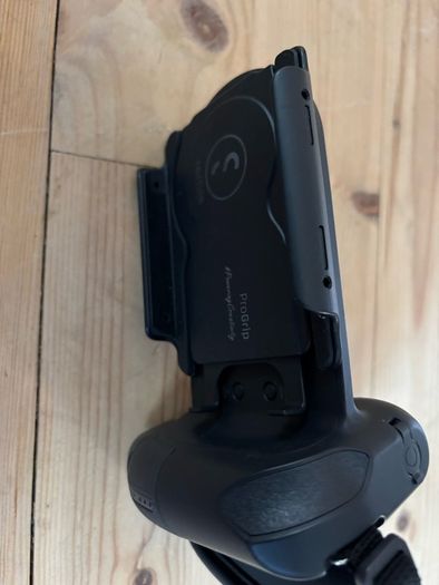 Shiftcam phone pro grip/charger