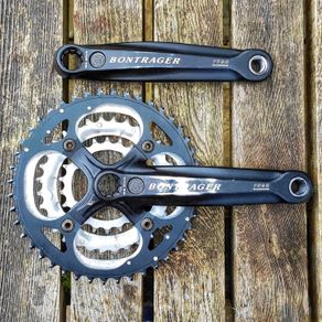 Cranks Bontrager Race ISIS 9 Speed Crankset