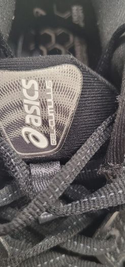 Asics Trainers