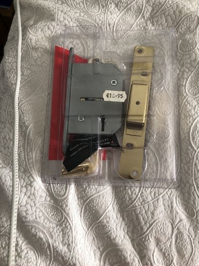 bolt lock