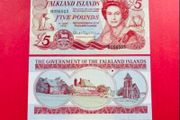 Falkland  Islands  5 Pounds  2005  Pick 17a UNC