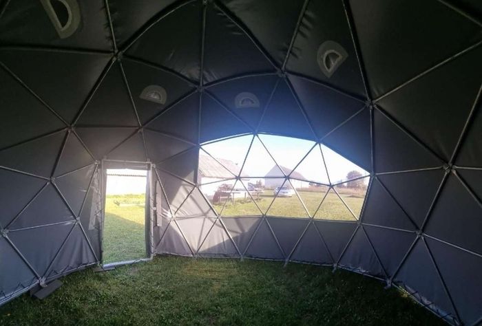 Deluxe 5m(16.4ft) Extremely Strong Structure For Irish Weather Dome Igloo Glamping