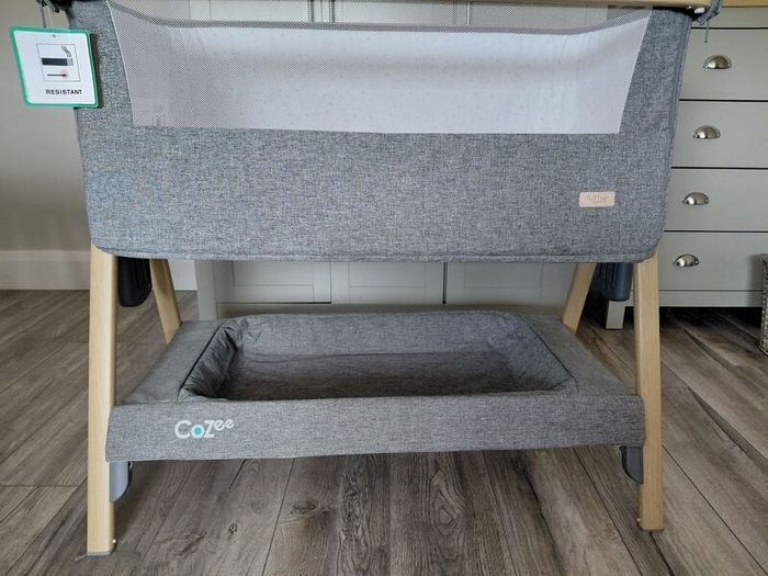 Baby crib / cot for sale