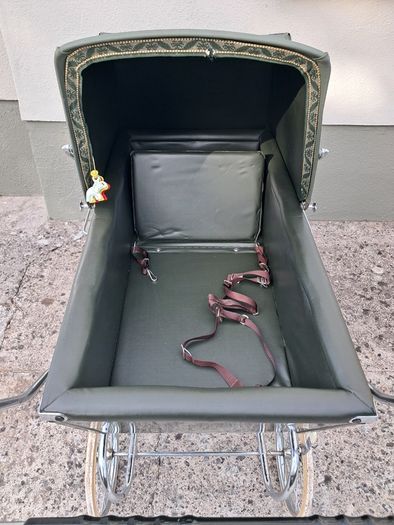 Silver Cross Pram